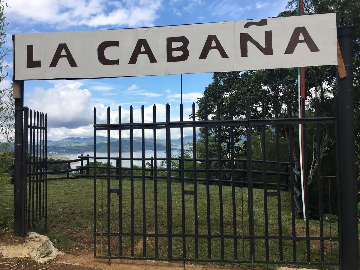 La Cabana Del Lago Calima Villa Exterior photo